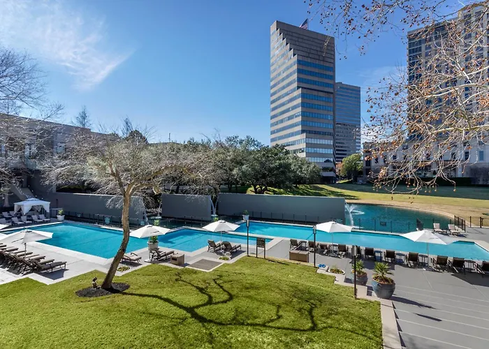 Omni Houston Hotel